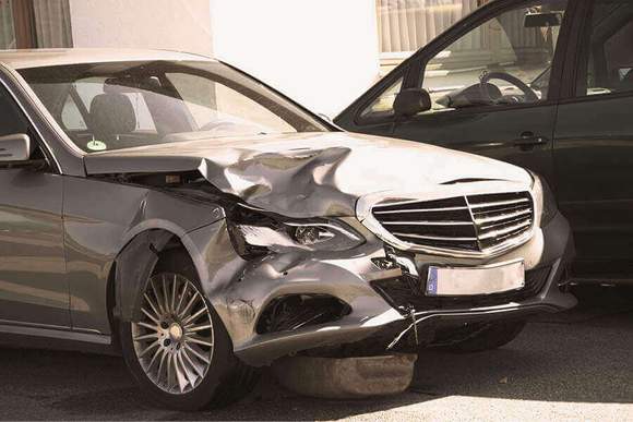 kfz service hendle unfall